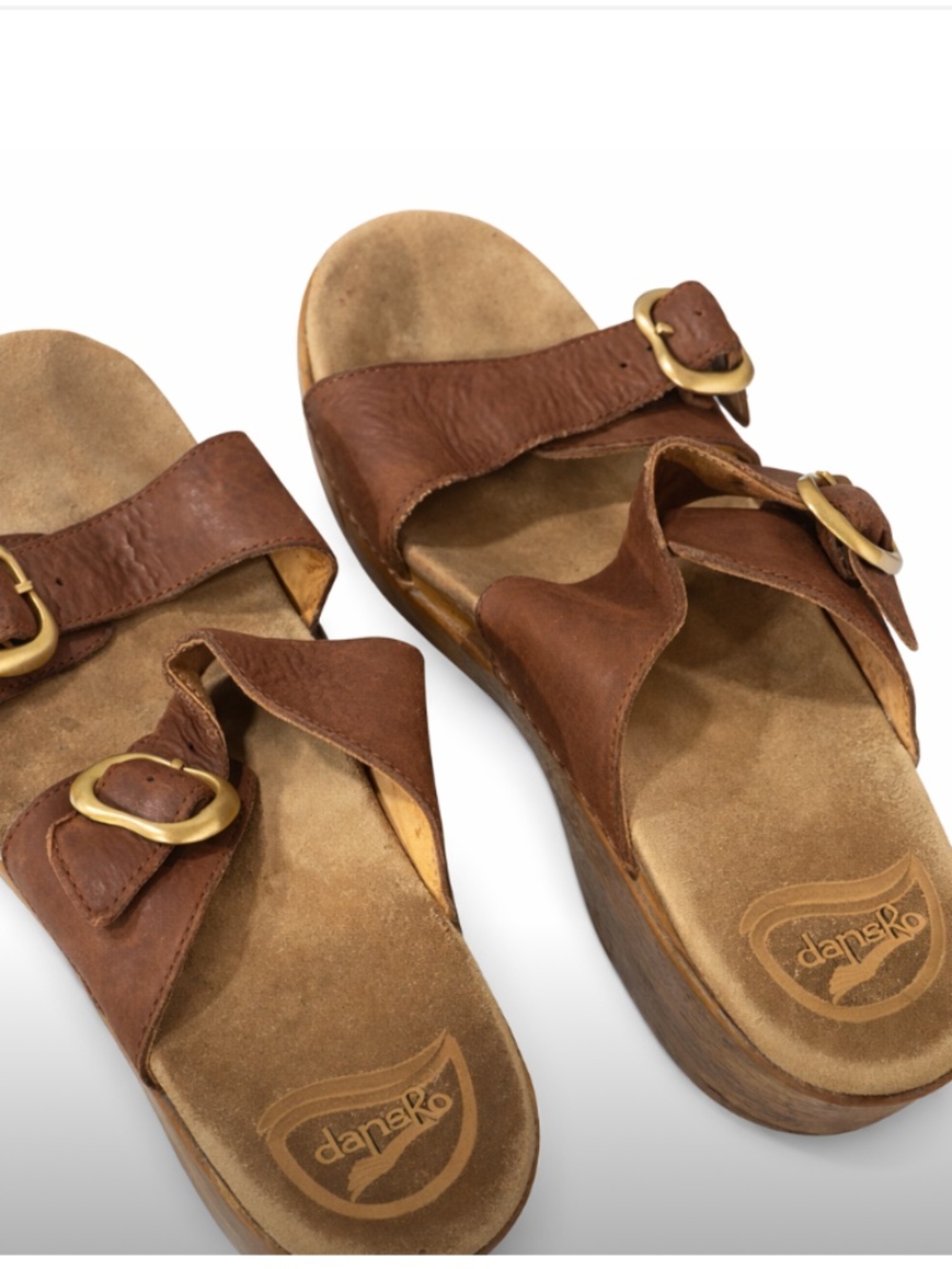 Dansko Brown Leather Sandals EU 40 size 9 Slides Buckle Strap Boho Description: